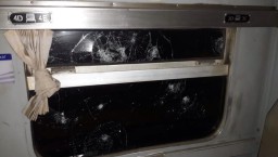 Gerbong Kereta Api Kertajaya Dilempari Batu di Terowongan ini