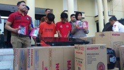 Bermodal Kunci Duplikat, Komplotan Pencuri ini Bobol Toko Elektronik