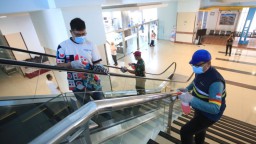 Cegah Corona, Pelindo III Bersih-bersih Massal di Terminal Penumpang