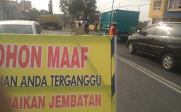 Pengguna Jalan Diminta Hindari Jalur Mojosari-Mojokerto, Ini Alasannya