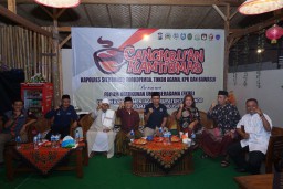 Tepis Isu Hoax, Polres Situbondo Cangkrukan Bersama Tokoh Lintas Agama
