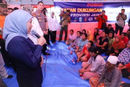 Pemkot Surabaya Serahkan 46 Hewan Kurban ke Masjid dan Panti Asuhan