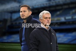 Reaksi Pelatih Liverpool atas Aksi Impresif Tottenham dan Chelsea
