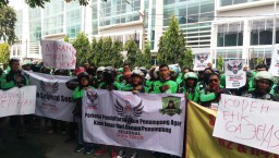 Tuntut Kesetaraan, Ratusan Driver Online Gelar Aksi Demonstrasi