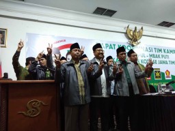 Gus Ipul Dikukuhkan Sebagai Bapak Madin