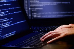 Warga Trenggalek Tertipu Rp19 Juta saat Belanja Online, Waspadai Modus Ini