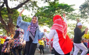 Pesan Jaga Kesehatan dari Ning Sasha: Senam Diimbangi Selawat