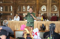 Didemo Warga, Begini Penjelasan Bupati Ponorogo