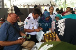 Dishub Surabaya Manfaatkan Lahan Parkir untuk Pasar Murah Ramadan
