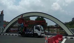 Video: Cantiknya Jembatan Ujung Galuh