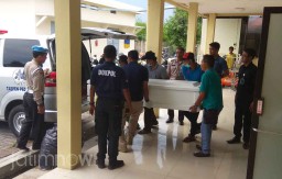 Dijemput Keluarga, Serah Terima 3 Jenazah Bomber Berlangsung Tertutup