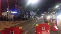 Atur Arus Lalu Lintas di Area Debat Pilgub, Polisi Lakukan Kanalisasi