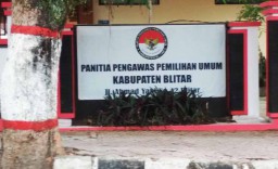 Coret Bacaleg Tak Memenuhi Syarat, KPU Blitar Digugat 