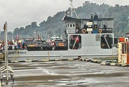 Kapal Penyeberangan ke Nusakambangan Milik Kemenkumham Tenggelam, 2 Orang Tewas
