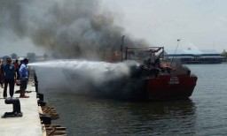 Kebakaran Kapal Pencari Ikan, Polisi: Diduga Ada Arus Pendek Listrik