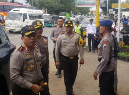 Kapolda: Natal di Jawa Timur Aman