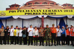Kunjungi Tol Ngawi, Kapolri: Jalur Tol Membuat Mudik Lebih Nyaman
