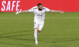 Dua Gol Karim Benzema Antar Real Madrid Juara La Liga 2019-2020