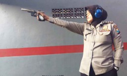 AKBP Ony, Kartini Berseragam dengan Prestasi Menembak Tingkat Nasional