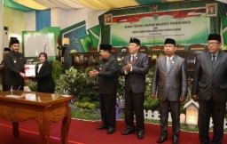 Pakde Karwo: Bangun SDM di Kota Probolinggo