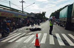 Kecelakaan di Pasuruan, Pengendara Motor Tewas Terlindas Bus