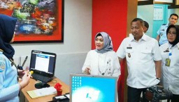 KemenPAN-RB Puji Pelayanan Paspor di Kantor Imigrasi Tanjung Perak