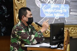 Lima KRI dengan 400 Personel Dikerahkan Cari Kapal Selam Nanggala-402