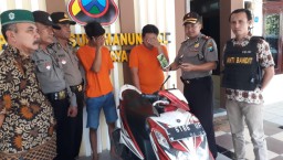 Tepergok Mencuri HP, Dua Pemuda ini Babak Belur Dimassa