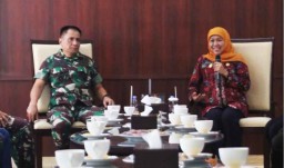 Gubernur Khofifah Ajak TNI Perkuat Sinergitas di Tahun Politik