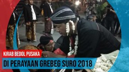 Video: Kirab Bedol Pusaka di Perayaan Grebeg Suro 2018
