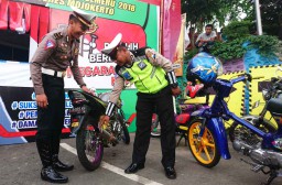 Menjelang Tahun Baru, Motor Berknalpot Brong di Mojokerto Dirazia