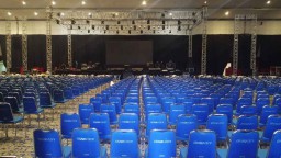 Izin Konser 'Hadapi dengan Senyuman'  Kontroversi, Sandiaga Datang?