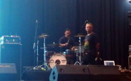 Ini Alasan Tiket Konser 'Hadapi dengan Senyuman' Digratiskan