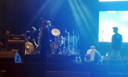 Polisi Melarang Konser Musik 'Hadapi dengan Senyuman' Digelar