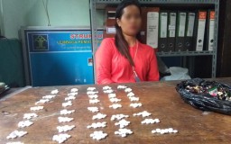 Lucu! Ibu Muda Sembunyikan 400 Butir Pil Koplo di Celana Dalam