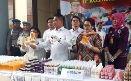 Berapa Fee 7 Artis yang Promosikan Kosmetik Ilegal?