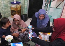 Kemensekneg Datangi Kedungpeluk, Sosialisasi Bahaya Narkoba, Balita Dibuang