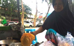 Kue Cucur Urip Sumoharjo, Jajanan Manis yang Legendaris di Surabaya