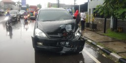 Terlibat Kecelakaan, Begini Kondisi Mobil Kapolres Tulungagung