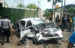 Tabrakan 4 Kendaraan di Pasuruan, 7 Orang Luka