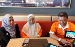 Tak Perlu ke Singapura untuk Operasi Mata, di Surabaya Ada Lho