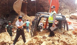 Pekerja Tambang  Batu Tewas Tertimpa Longsor