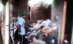 Tanah Longsor di Ponorogo, Tembok Rumah Warga Ambrol