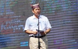 Luhut Sebut Alas Purwo Destinasi Berkelas Dunia