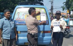 Sosialisasi Bahaya Miras, Polisi Datangi Sopir Lyn