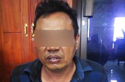 Polisi Ringkus Pelaku Pembobolan Toko HP di Mojokerto