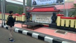  Periksa Terduga OTT di Blitar, KPK Pinjam Ruangan di Mapolres 