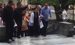 Megawati Nyekar Ke Makam Bung Karno, PDIP: Agenda Rutin 
