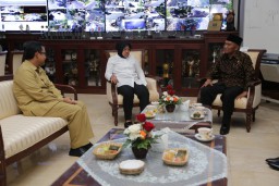 Buntut Bom di Mapolrestabes Surabaya, Risma Perpanjang Libur Sekolah