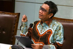 Menko Polhukam Mahfud MD Klarifikasi Pernyataan Muhadjir Soal Darurat Militer